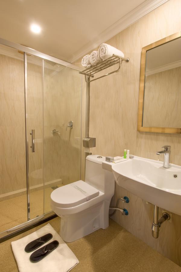 Crown Valley Thekkady Hotel